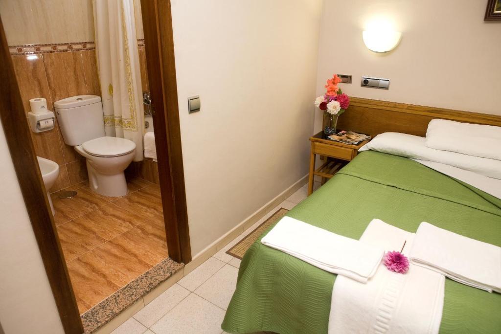 Pension Plaza Gijón Zimmer foto